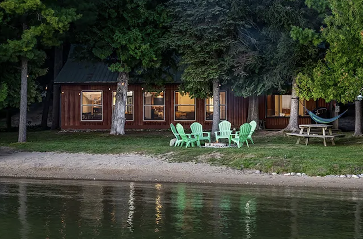 The Dragonfly Cottage
